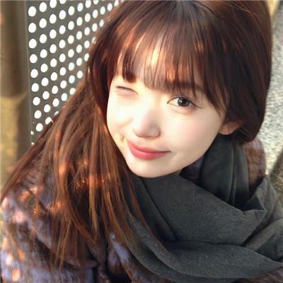 冲浪女孩布鲁娜