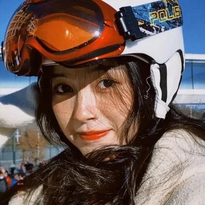 那年，我们爱得闪闪发亮